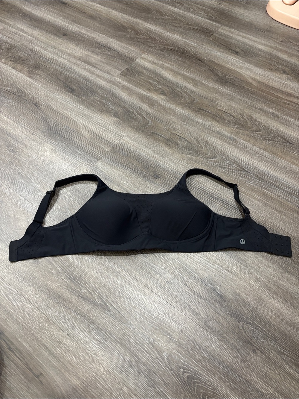 lululemon athletica Black High-Support Molded Cup Sports Bra